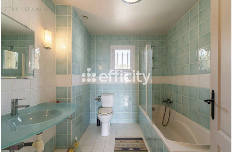 Maison 160 m² à Martigues  - photo 13