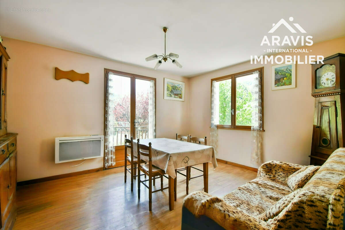 Maison à THONES