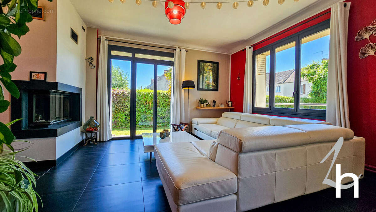 Maison à SAINT-CONTEST