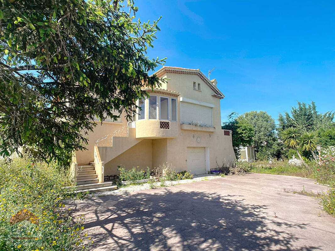 Maison à MARSEILLE-14E