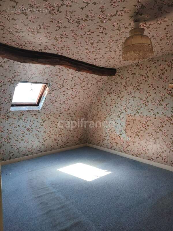 Ensemble immobilier VILLERS AUX BOIS (51130) - photo 14