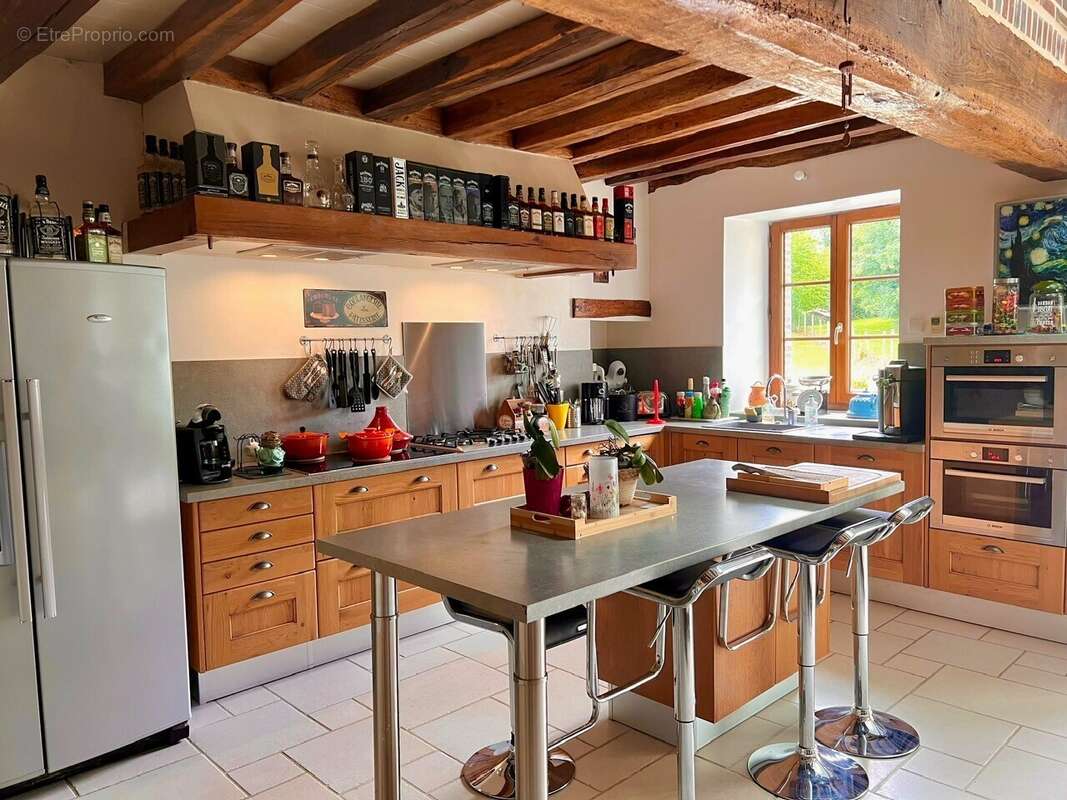 Maison 185 m² à Provins  - photo 3