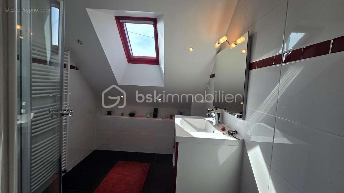 Maison à GRETZ-ARMAINVILLIERS