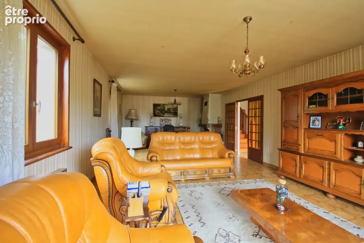 Maison traditionnelle , 5 chambres, sur 5000 m² de terrain - photo 7