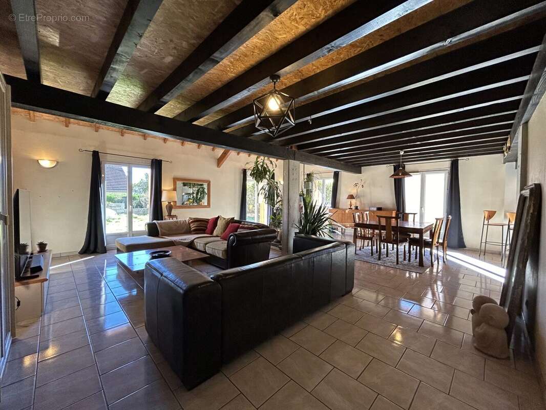 Maison à SAINT-VIT