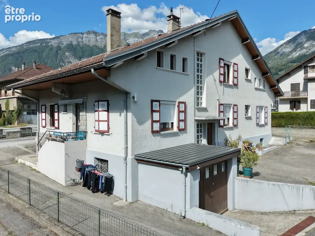Maison comprenant 3 appartements - ugine (73400) - photo 2