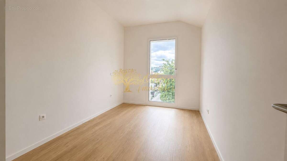 Appartement à JOINVILLE-LE-PONT