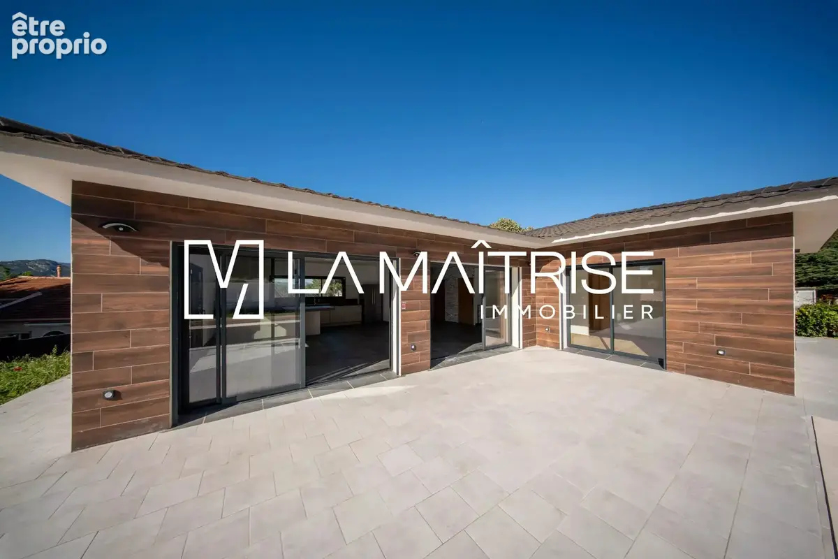 Maison 4 pièces 133 m² à vendre à Aubagne (13400) - photo 8
