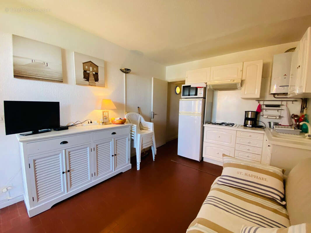 Barcarès : Superbe appartement avec terrasse et ponton privatif - photo 7