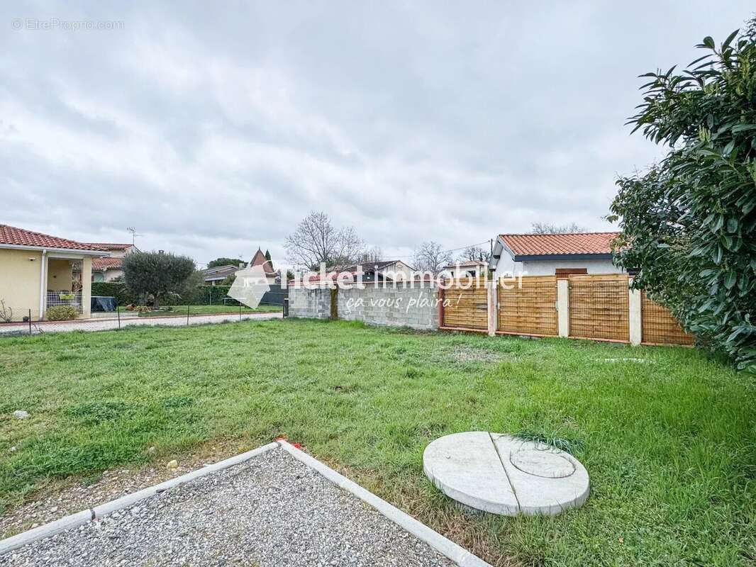 Terrain à PLAISANCE-DU-TOUCH