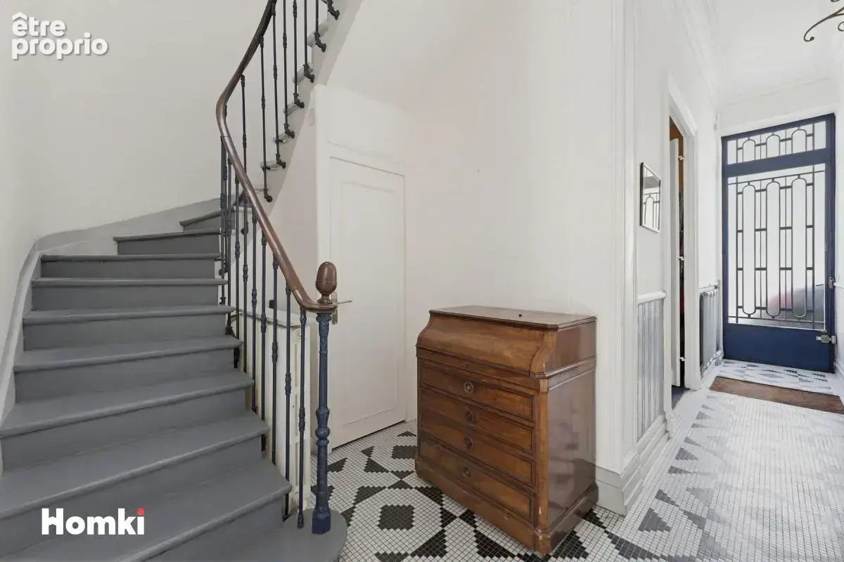 Maison de caractère – Extérieurs – Saint-Genès - photo 6