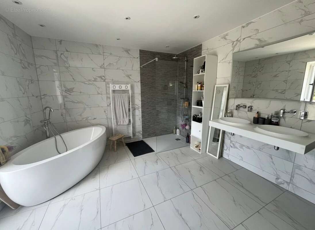 Appartement à LAURIS