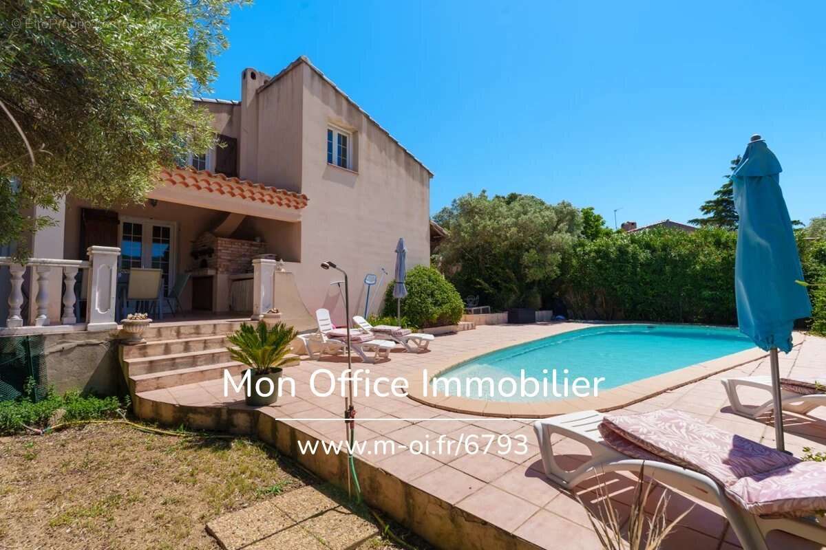 Référence : 6793-VCA. - Maison avec 3 chambres et double garage au calme dans une impasse - photo 13