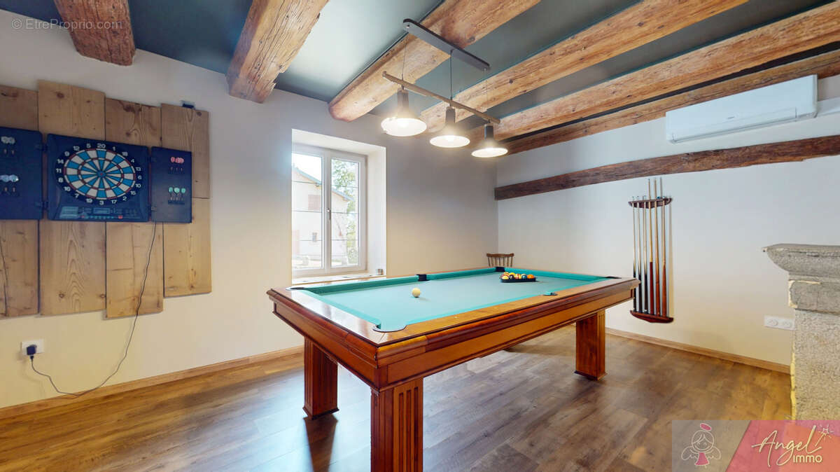 Commerce à ORCHAMPS