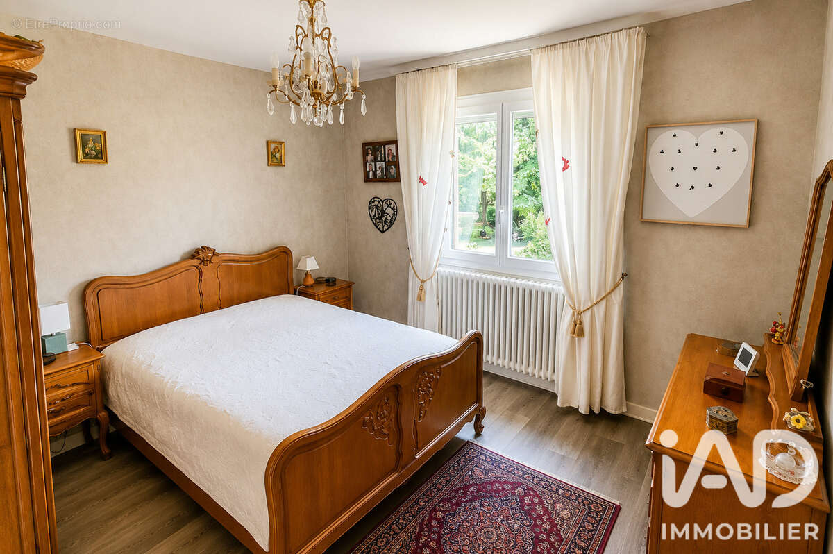 Maison 80 m² à Lons-Le-Saunier  - photo 6