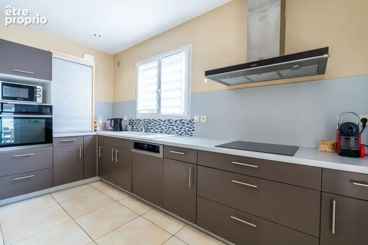 Maison 6 pièces 168 m² à vendre à Villeneuve-Les-Maguelone (34750) - photo 8