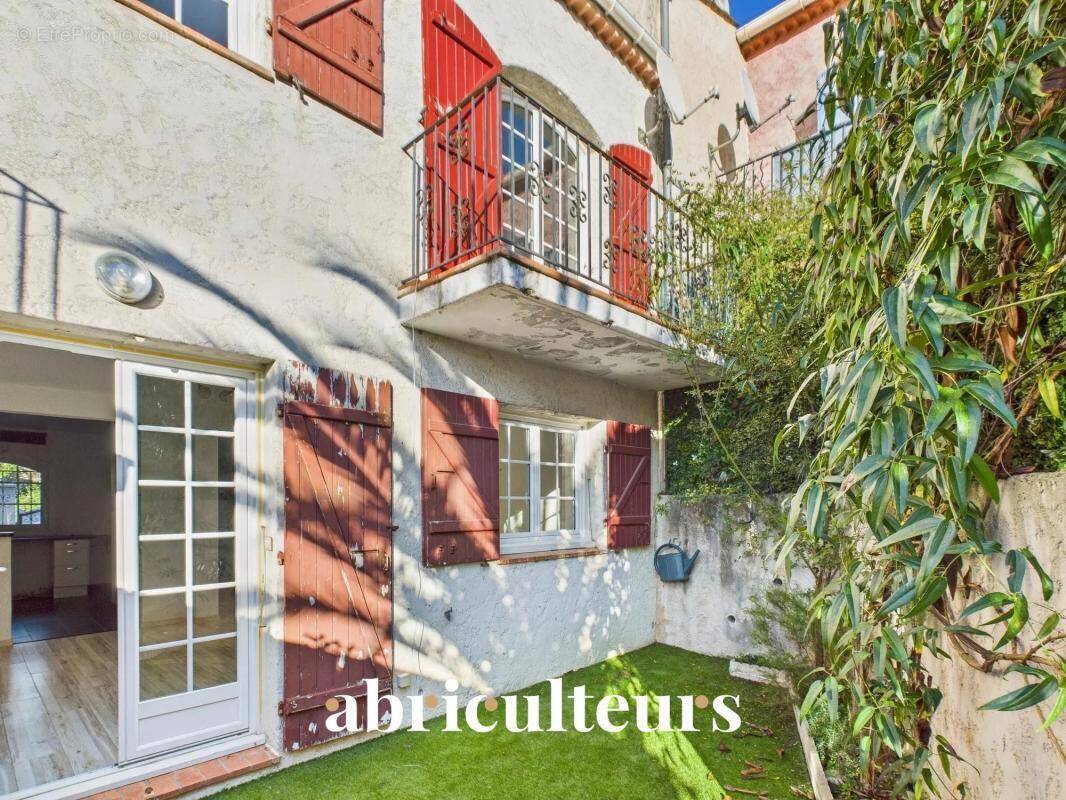 Maison à VILLENEUVE-LOUBET