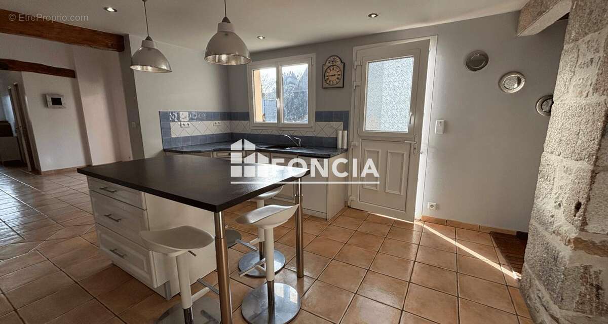 Maison à SAINT-GERMAIN-DU-CORBEIS