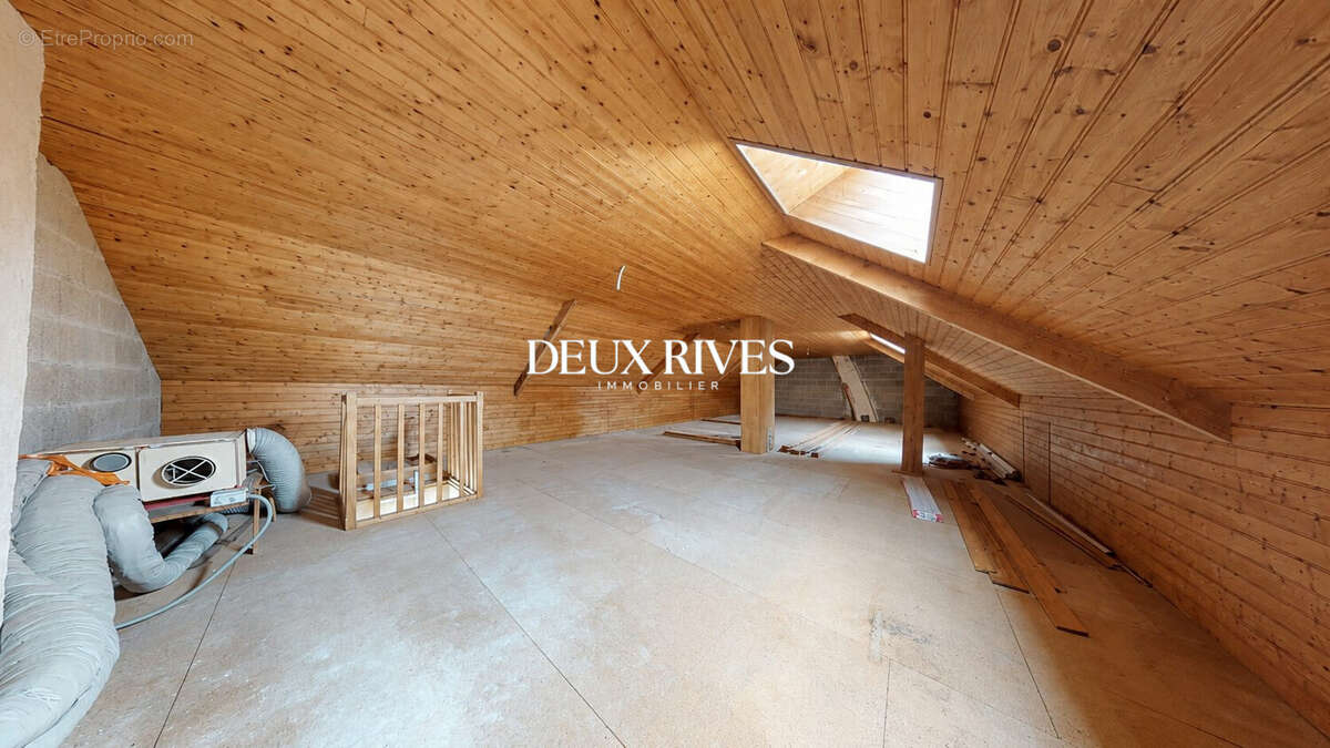 Maison 280 m² à Nantes  - photo 7