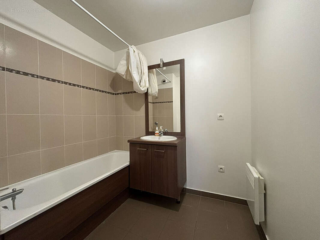 Appartement à EPINAY-SUR-SEINE