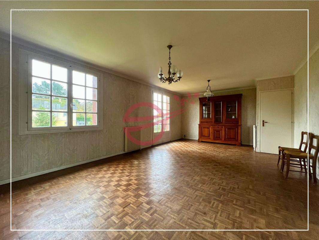 Maison à SAINT-VINCENT-DES-LANDES