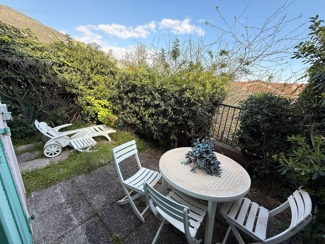 RARE sur Menton Garavan-maison mitoyenne-3 chambres-terrasses-jardin-2 parkings-grande cave-vue mer vieille vi - photo 16