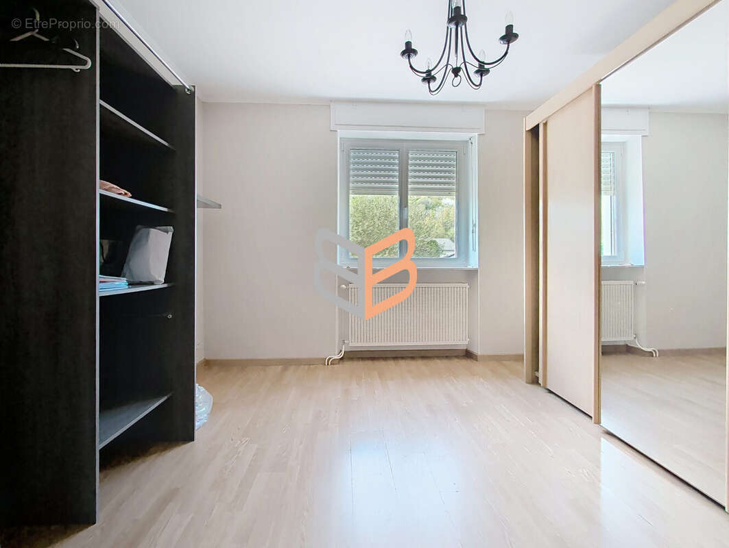 Appartement 83 m² à Ottange  - photo 6