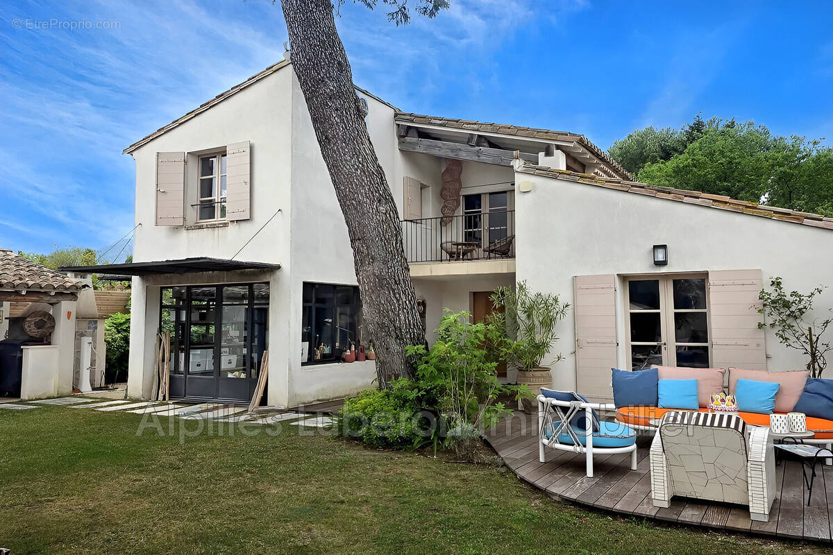 Maison à EYGALIERES