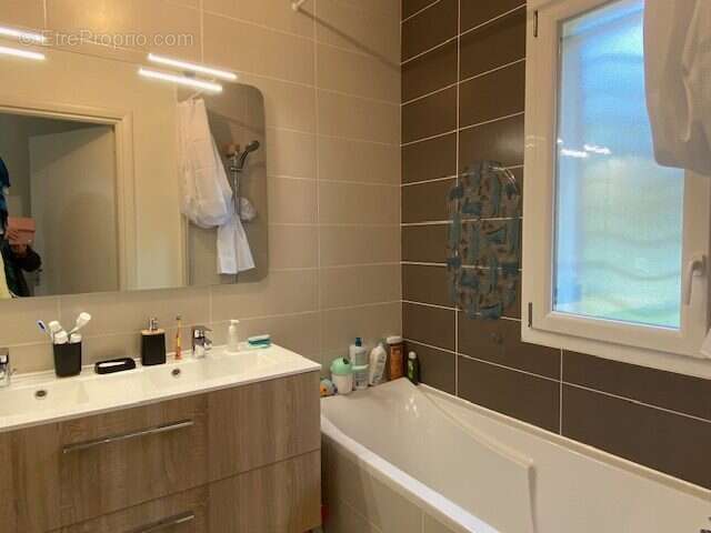 Maison 78 m² à Escalquens  - photo 6