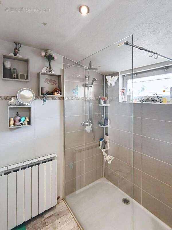 Photo 7 - Maison à SAINT-ETIENNE