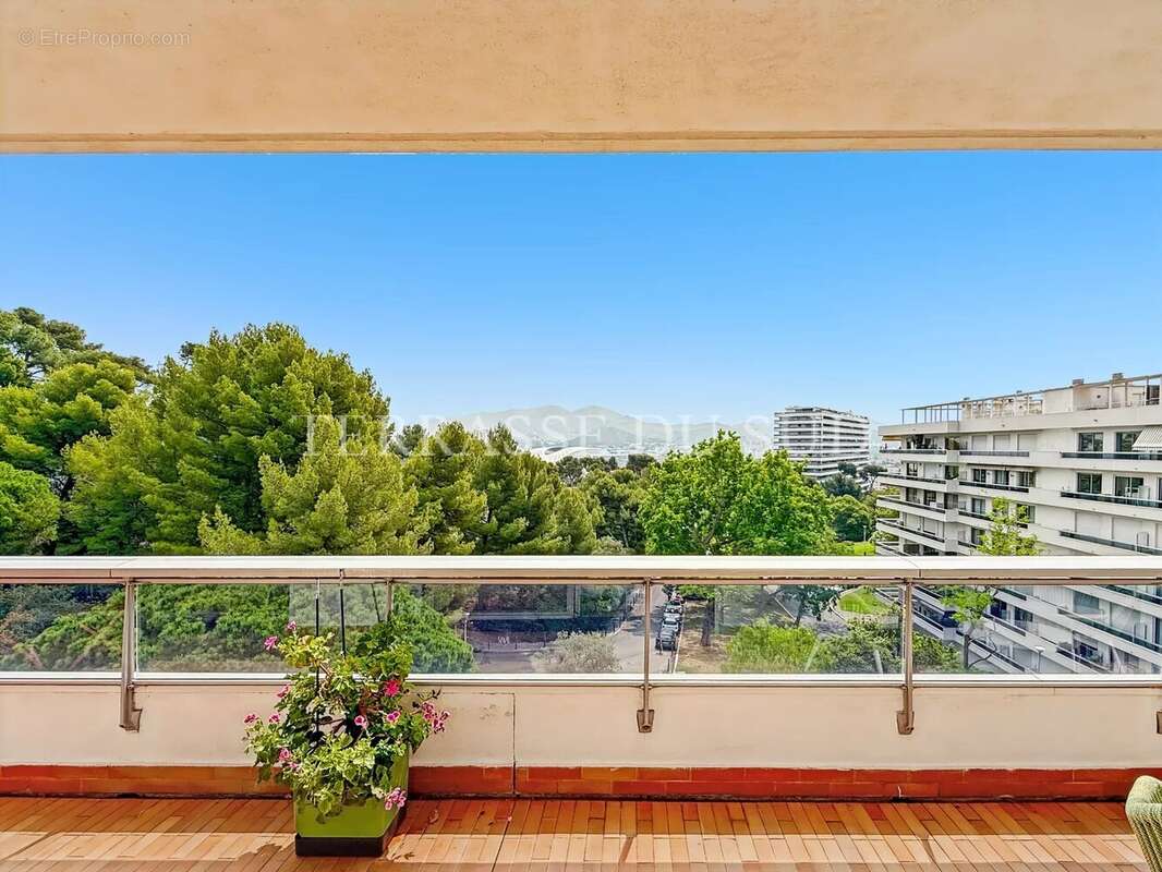 Appartement à MARSEILLE-8E