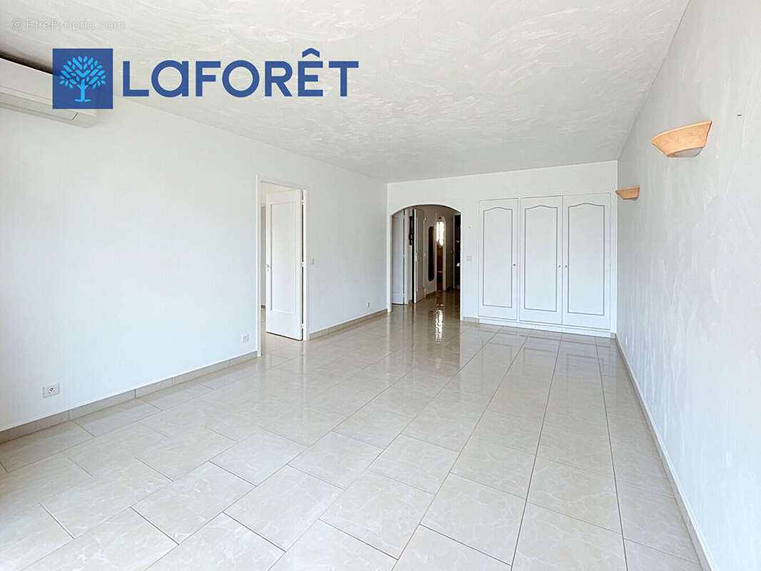 Appartement Cagnes-sur-mer 3 pièce(s) 66.13 m2 - photo 3