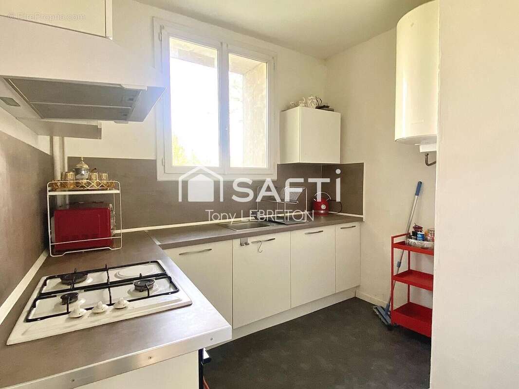 Photo 4 - Appartement à CIRES-LES-MELLO