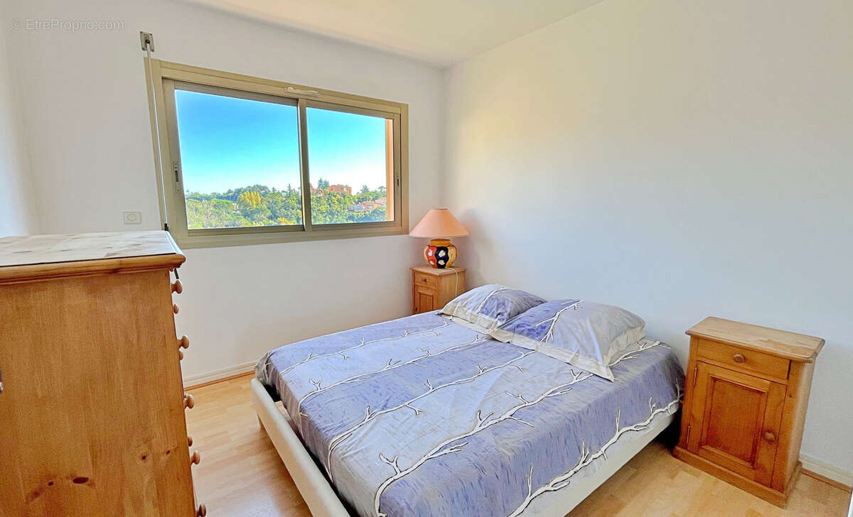 Appartement à MANDELIEU-LA-NAPOULE
