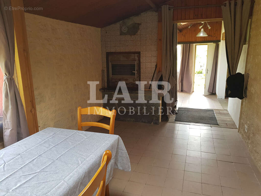 Maison à LE MENIL-GUYON