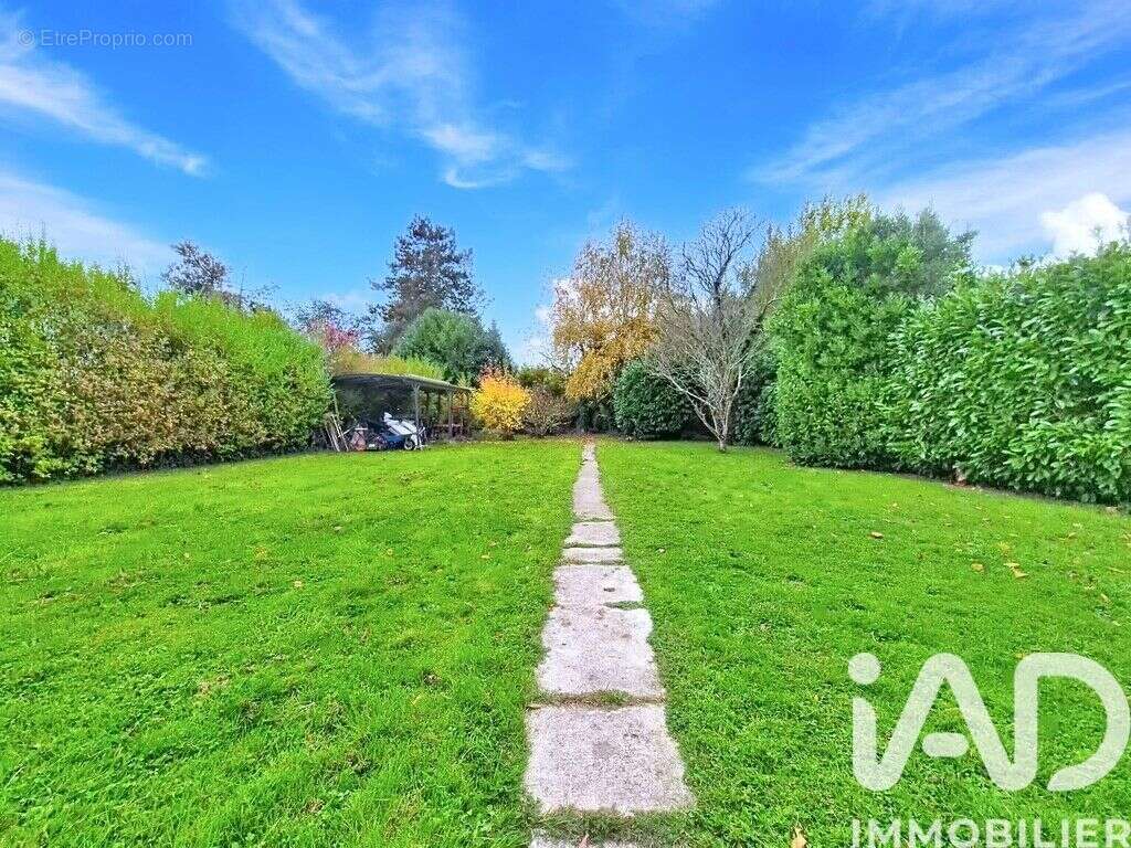 Photo 4 - Maison à VILLENEUVE-LE-COMTE