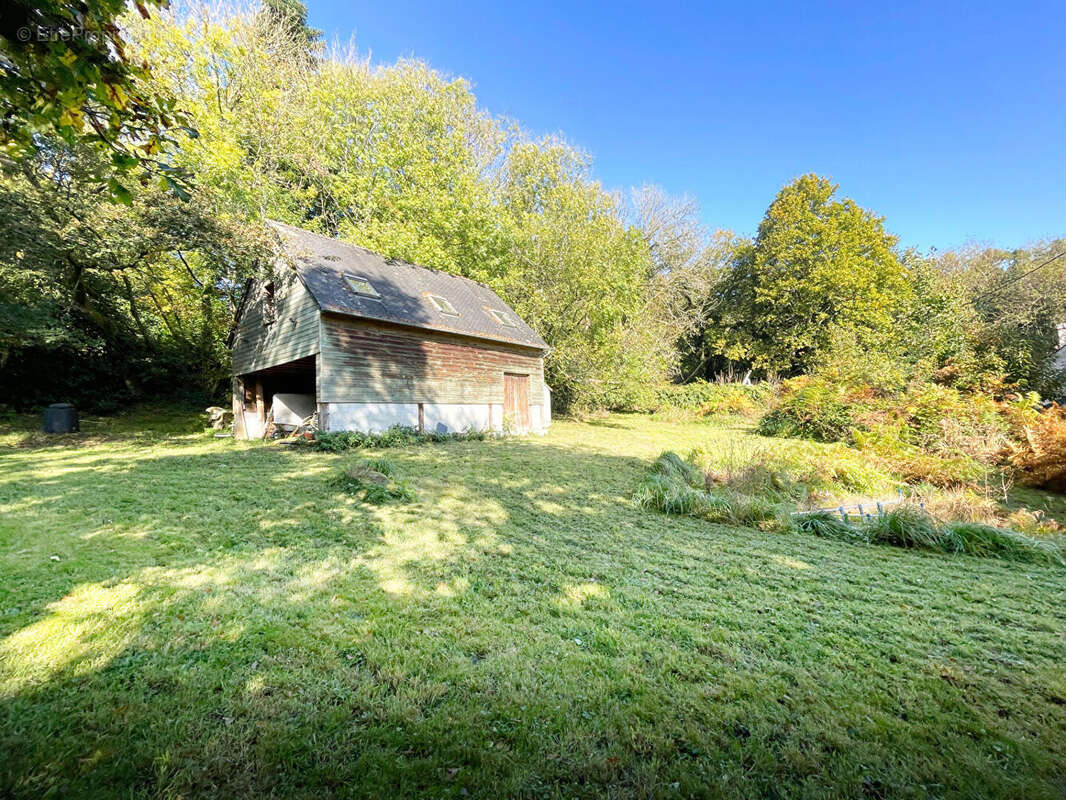 Maison à HUELGOAT