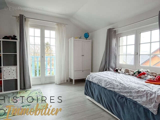 Maison à SAINT-MARTIN-DE-BOSCHERVILLE