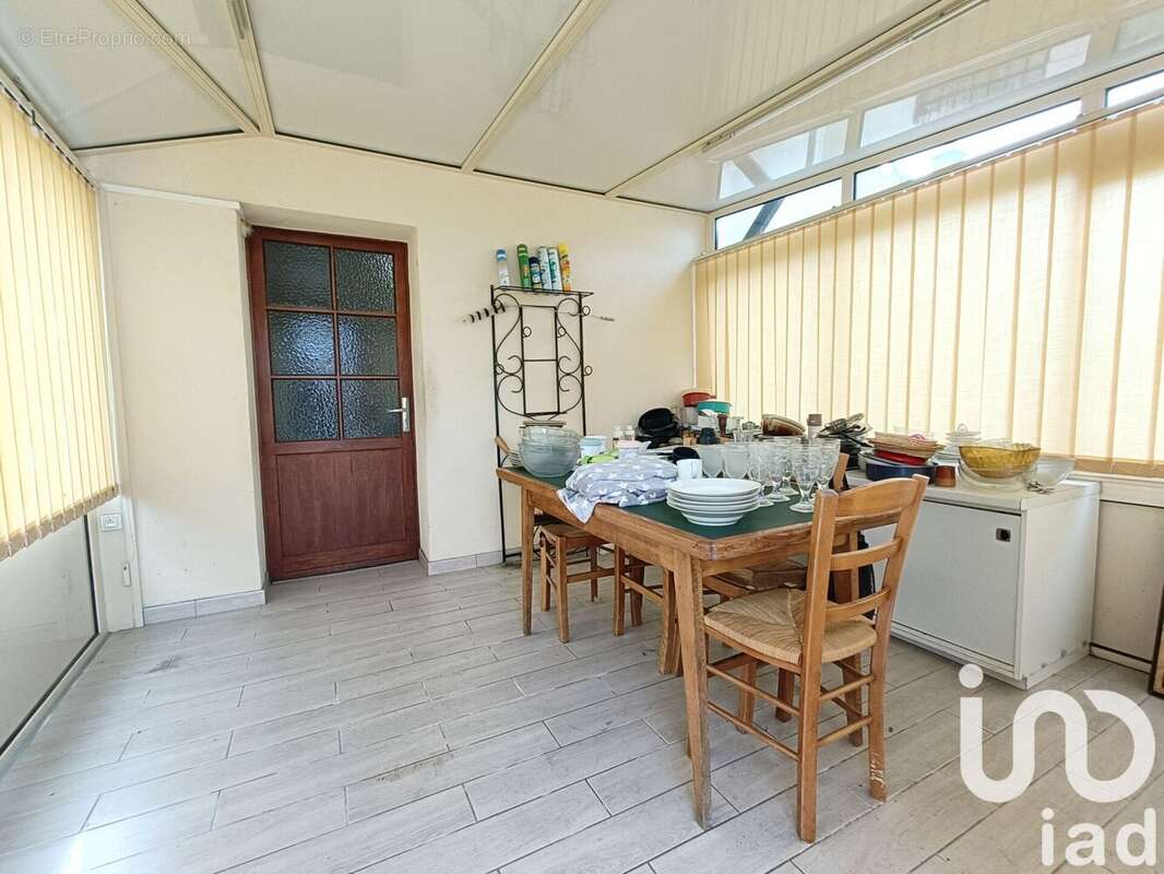 Photo 2 - Maison à SAINT-AMAND-LONGPRE