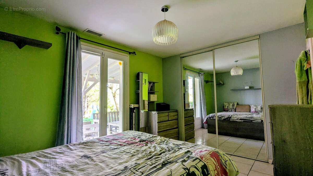 chambre - Maison à AGEN