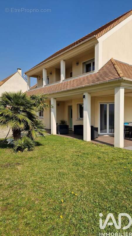 Photo 3 - Maison à MONTLHERY