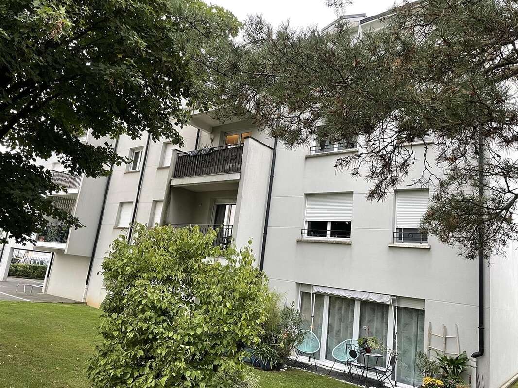 Appartement à PONTAULT-COMBAULT