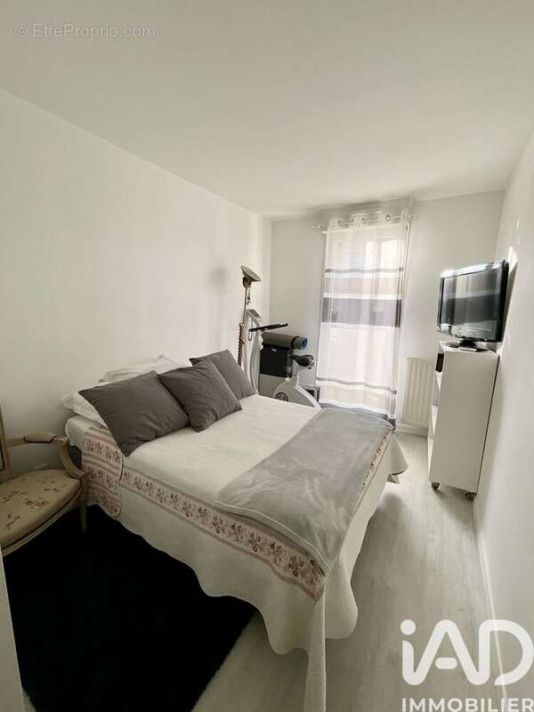 Photo 5 - Appartement à SAINTE-GENEVIEVE-DES-BOIS