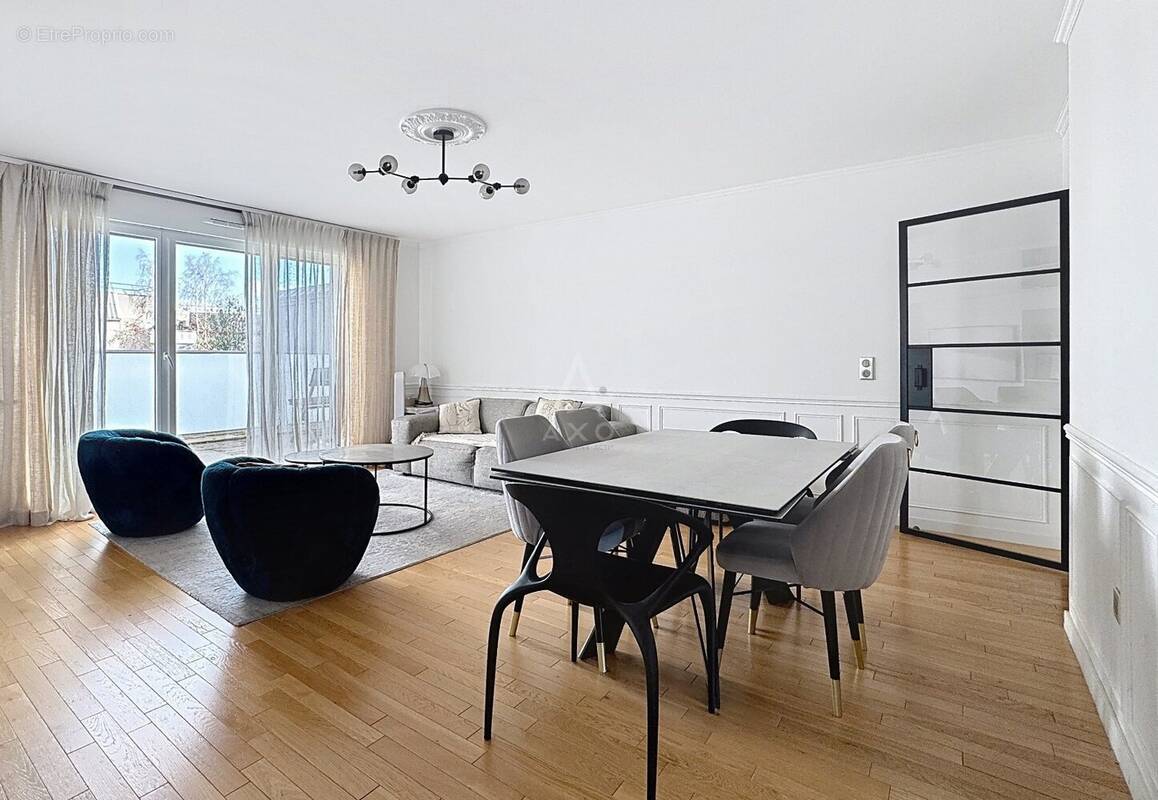 Appartement à SURESNES