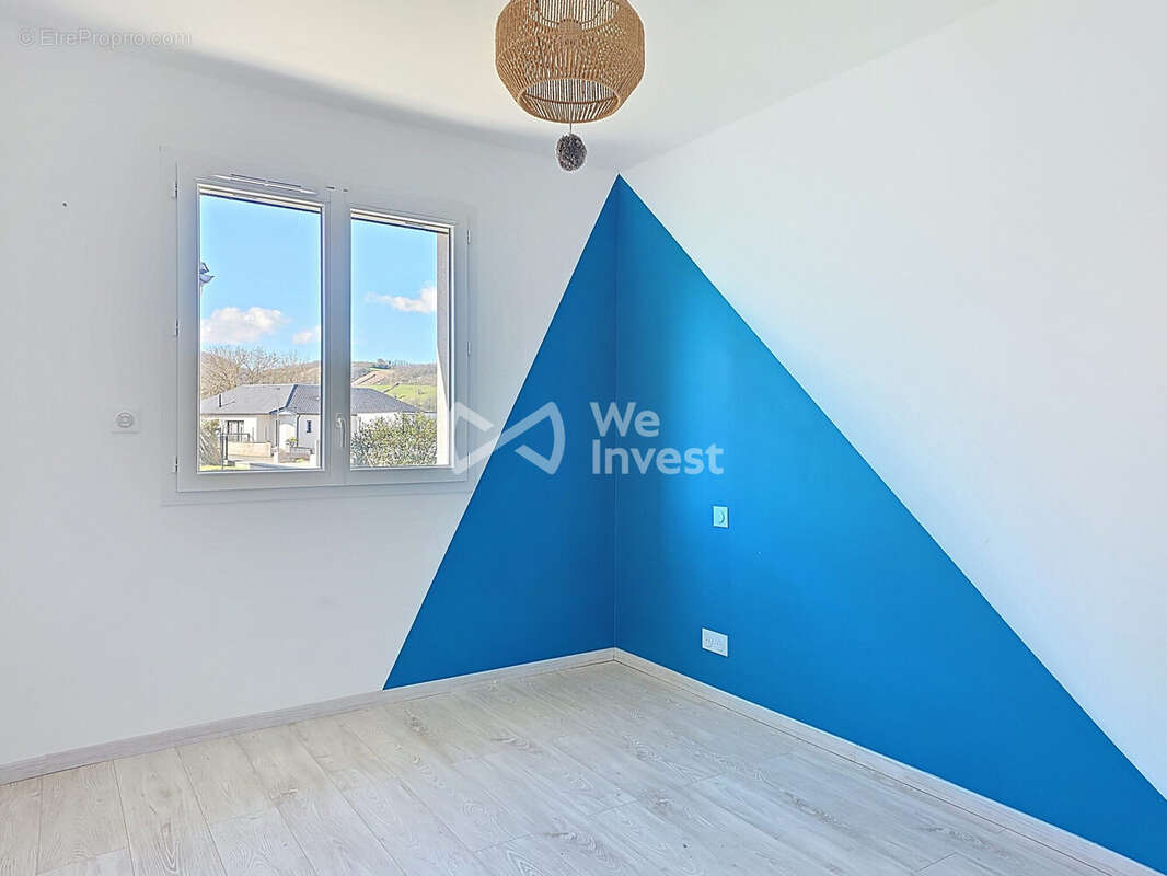 Maison à AGEN-D'AVEYRON