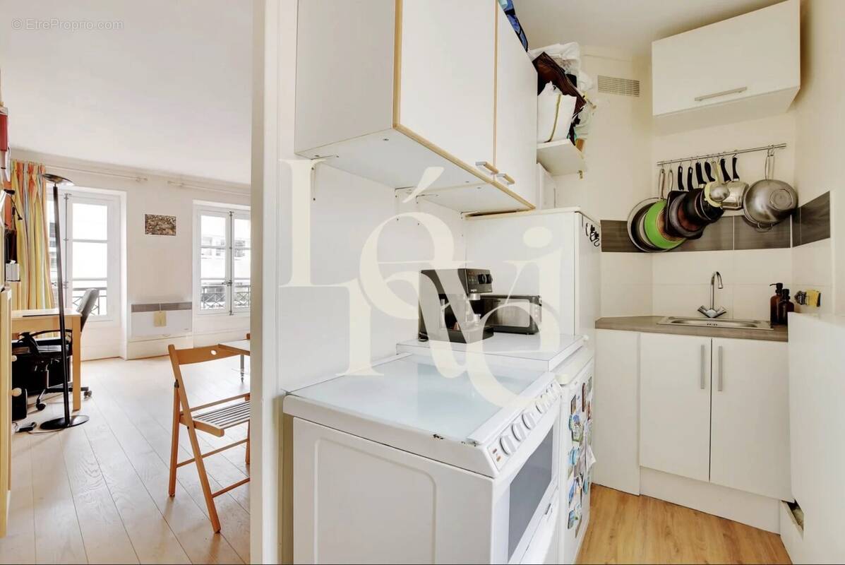Appartement à PARIS-5E