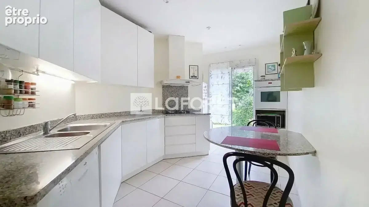 Une maison familiale pleine de charme au coeur de Caudéran - photo 5