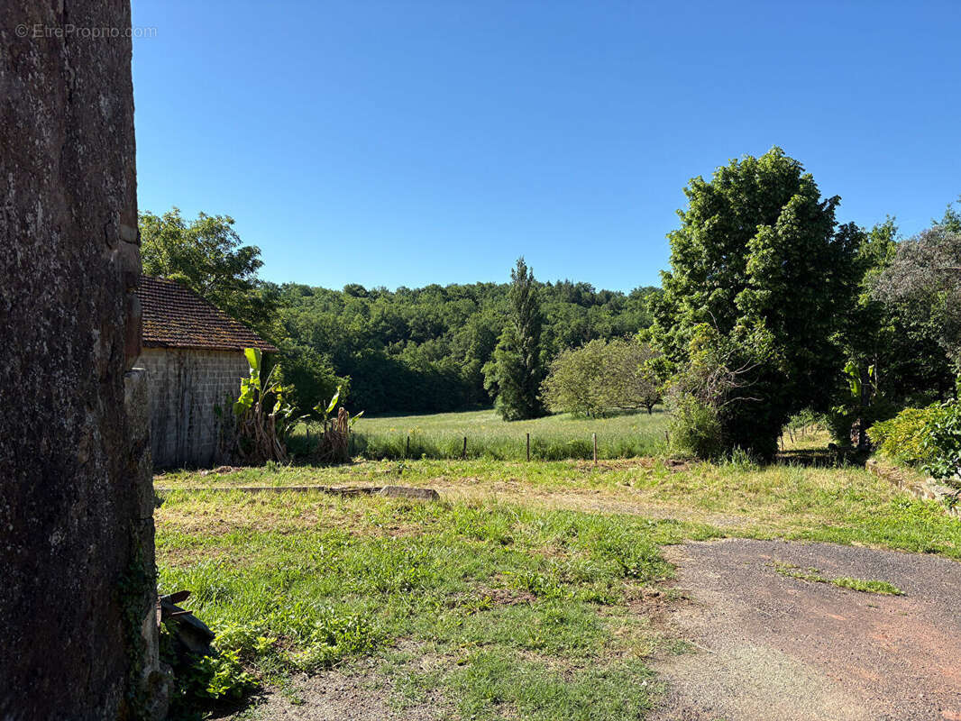 Maison à ROSIERS-DE-JUILLAC
