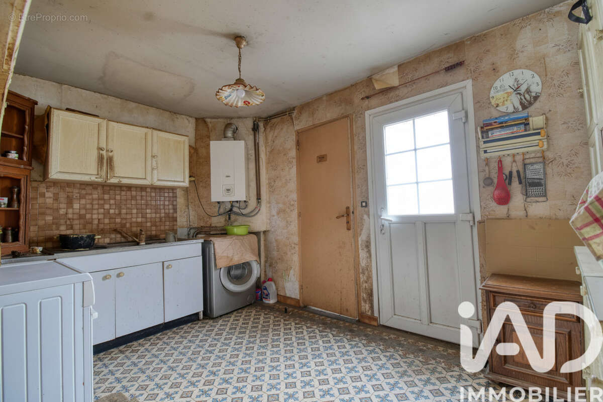 Photo 2 - Maison à MOREUIL