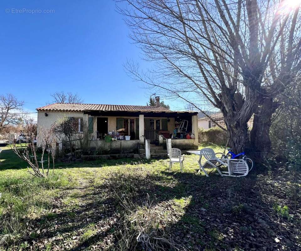 Maison à SAINT-MAXIMIN-LA-SAINTE-BAUME